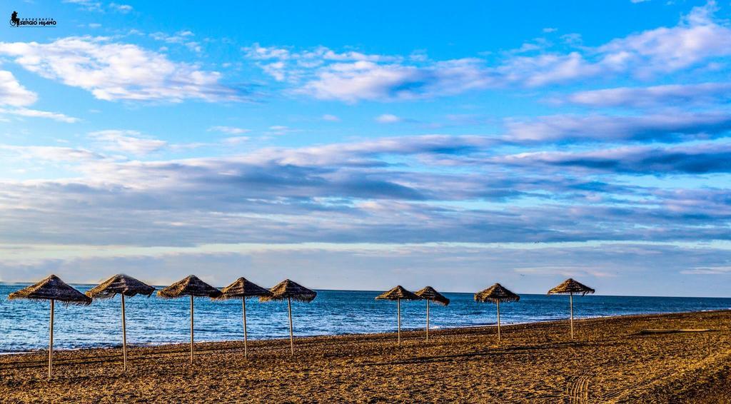 Apartamentos Turisticos Las Yucas Torre Del Mar Eksteriør billede