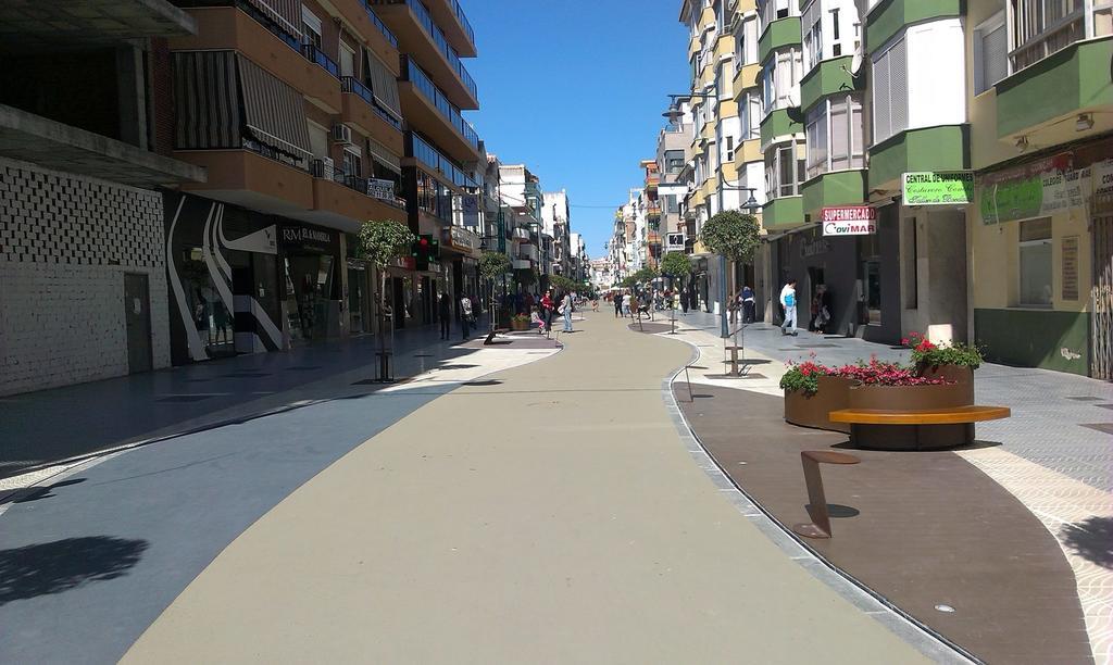 Apartamentos Turisticos Las Yucas Torre Del Mar Eksteriør billede
