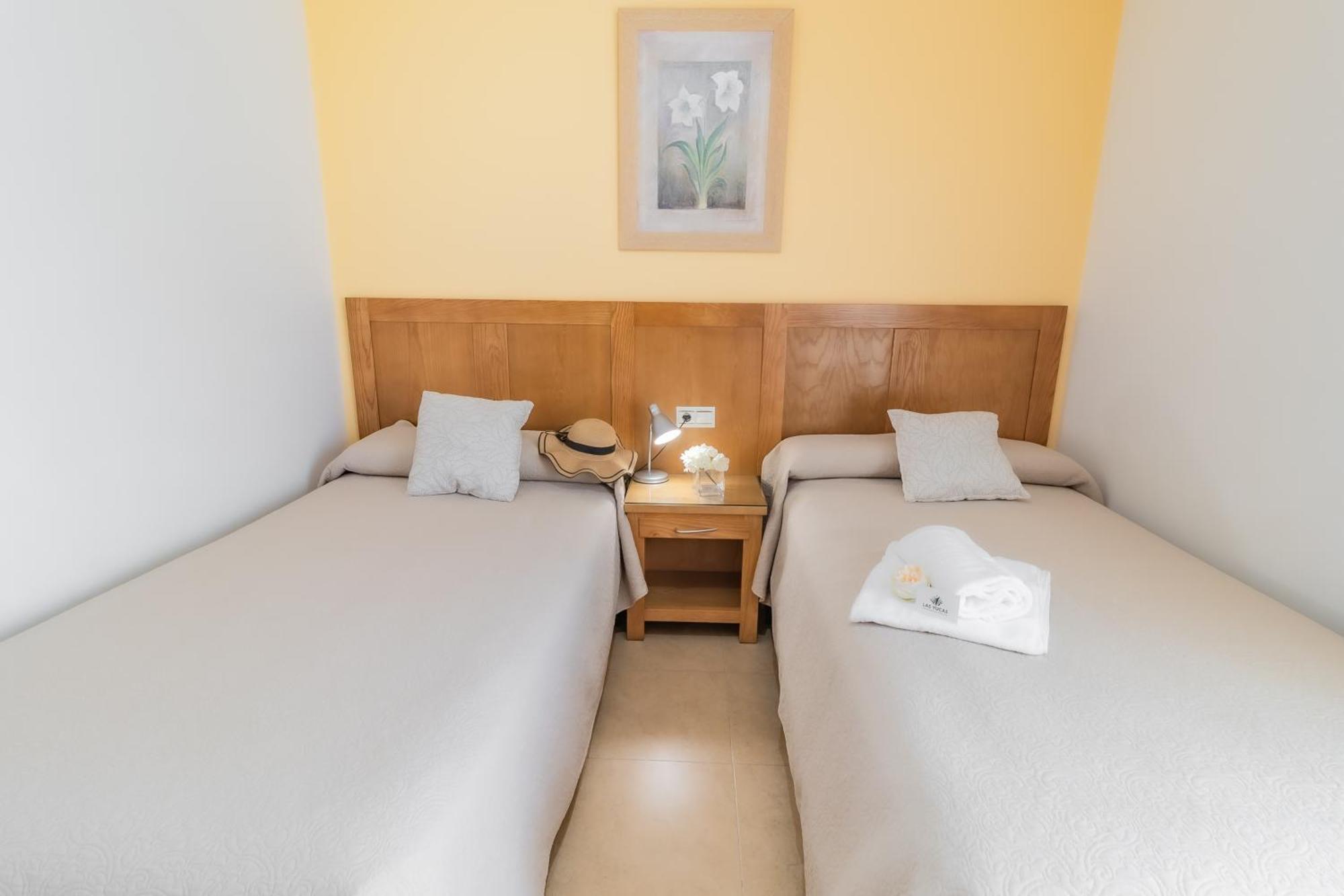 Apartamentos Turisticos Las Yucas Torre Del Mar Eksteriør billede